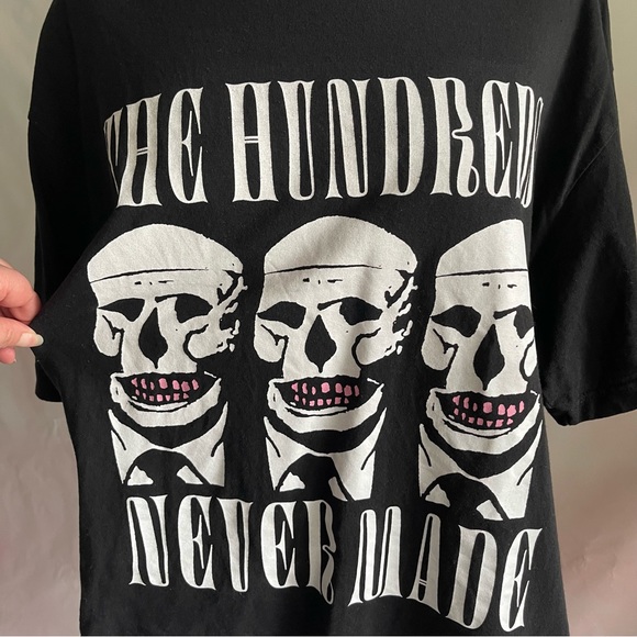The Hundreds x Nevermade Cropped T-Shirt Mens Size Large - Picture 2 of 7